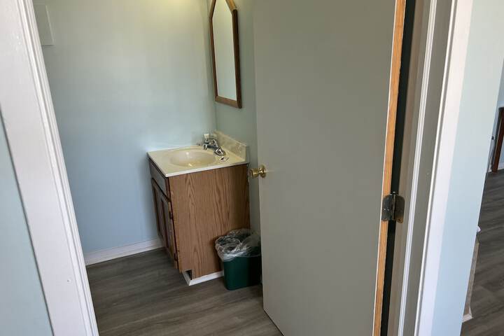 Room 8 of 31