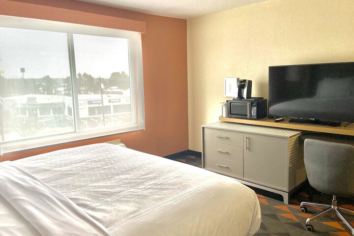 Room 38 of 95