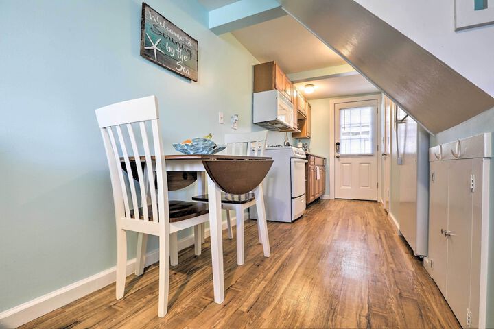 Seaside Escape w / Porch + Direct Beach Access