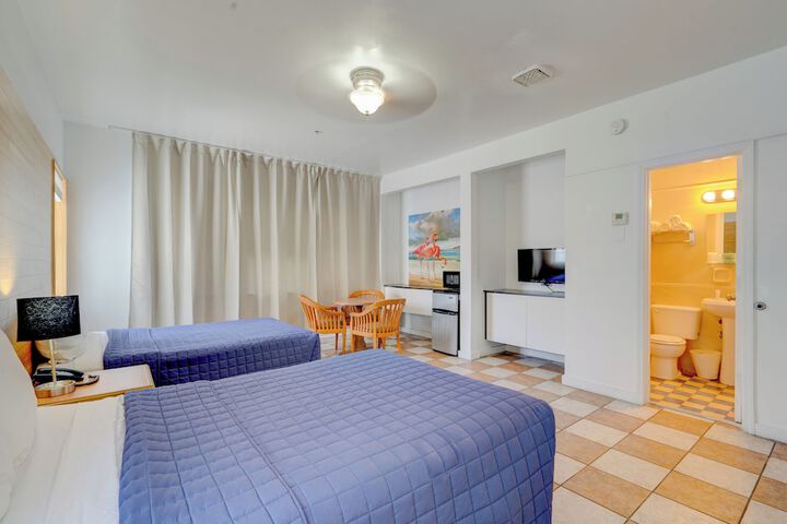Room 9 of 45
