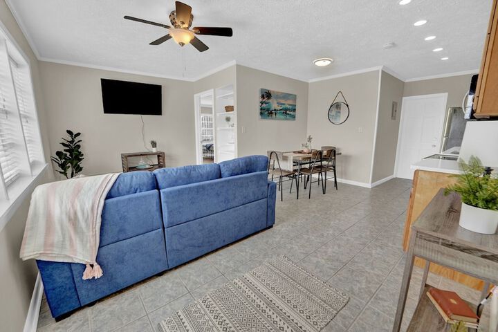 Room 40 of 61