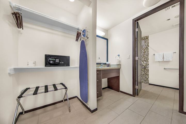 Peninsula Island Resort & Spa - Beach Front Property at South Padre Island