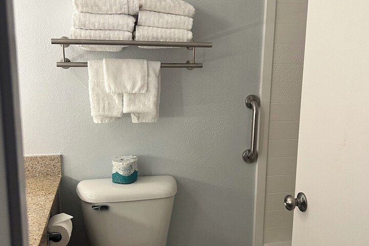 Best Western Lakewinds
