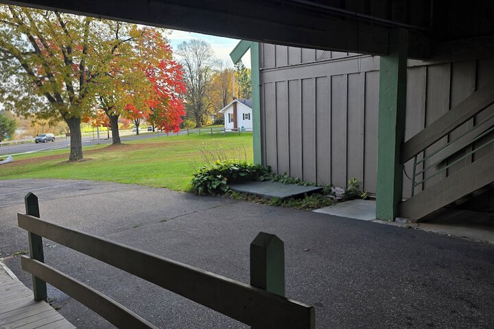 Timber Inn