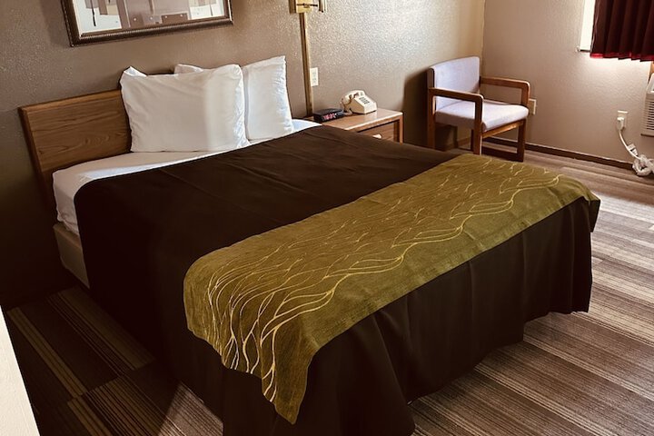 Room 15 of 21