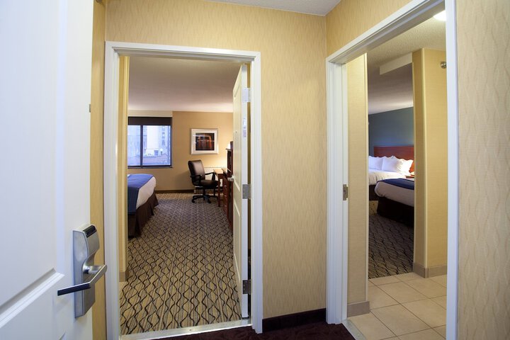 Holiday Inn & Suites Duluth Downtown by IHG