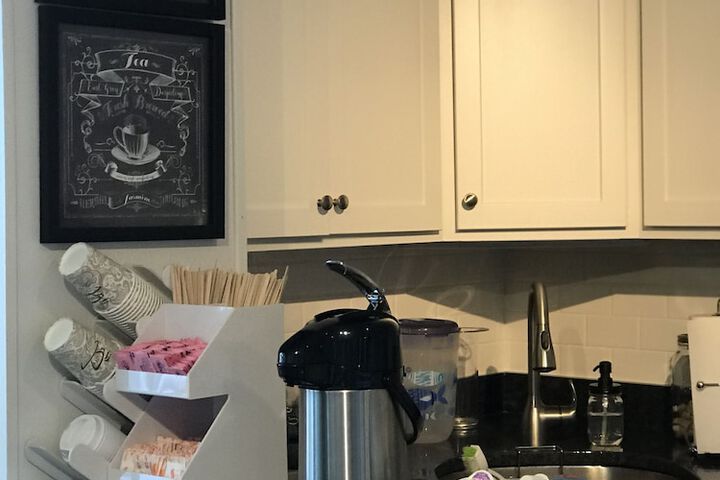 Breakfast/Coffee Service 73 of 104