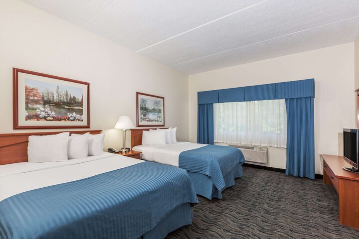 Room 13 of 52