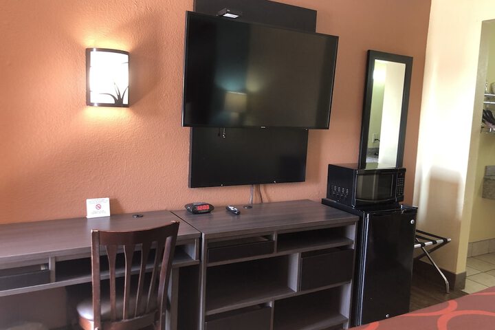 Room 19 of 22