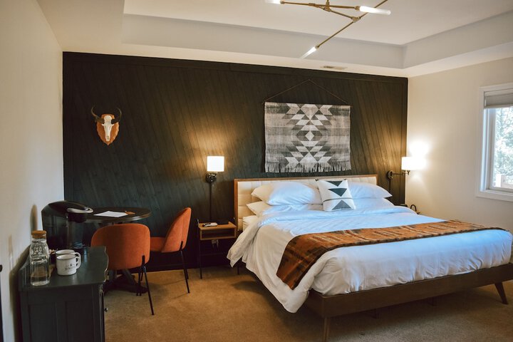 Room 92 of 111