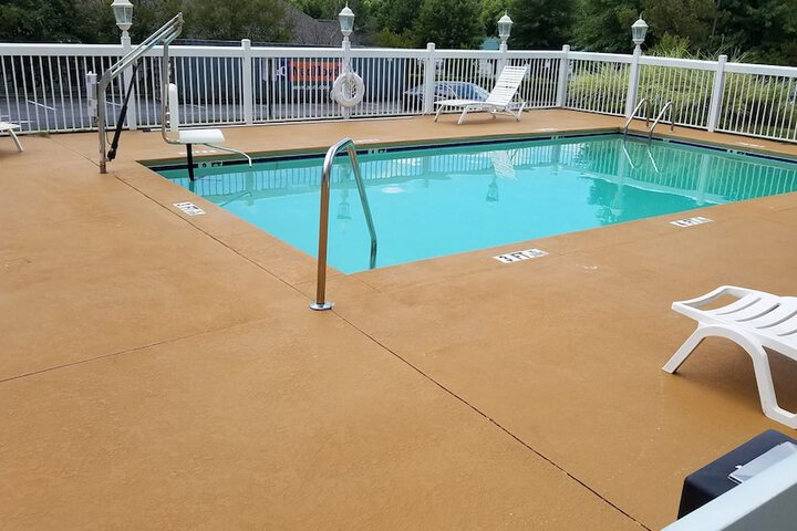 Pool 5 of 67