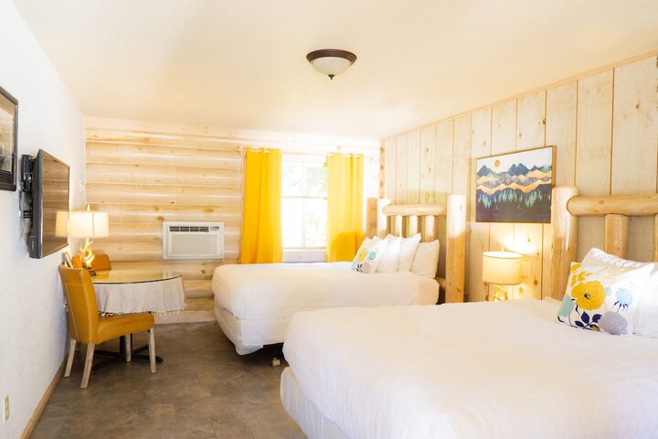 Room 13 of 25