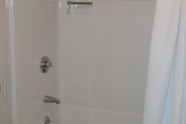 Room 20 of 100