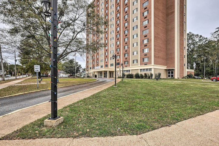 Airy Apt Situated in the Coosa River Area!