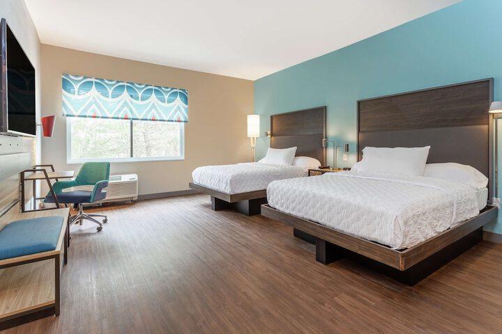 Room 21 of 32