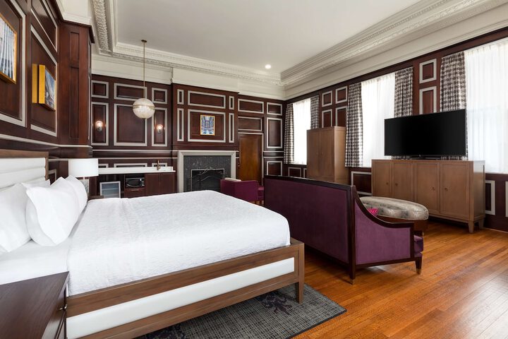 Room 29 of 41