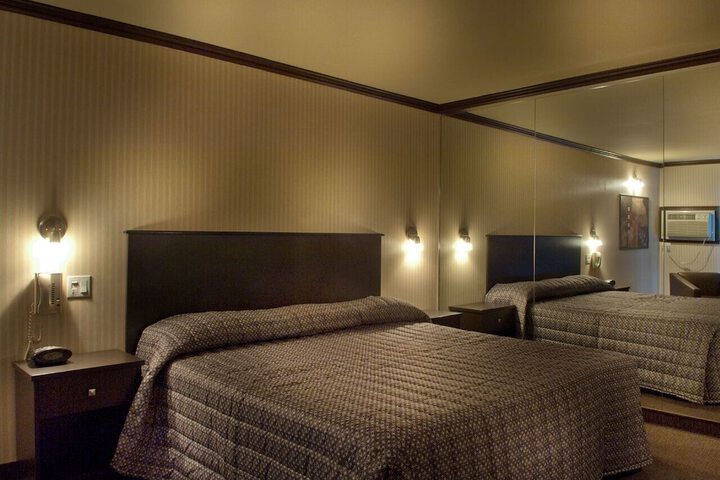 Room 4 of 20