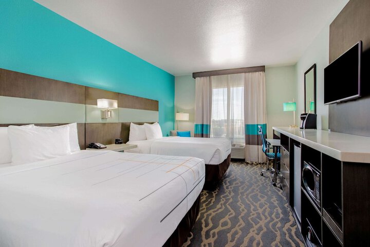 La Quinta Inn & Suites by Wyndham Northlake Fort Worth