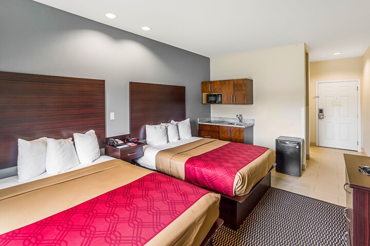 Room 15 of 23