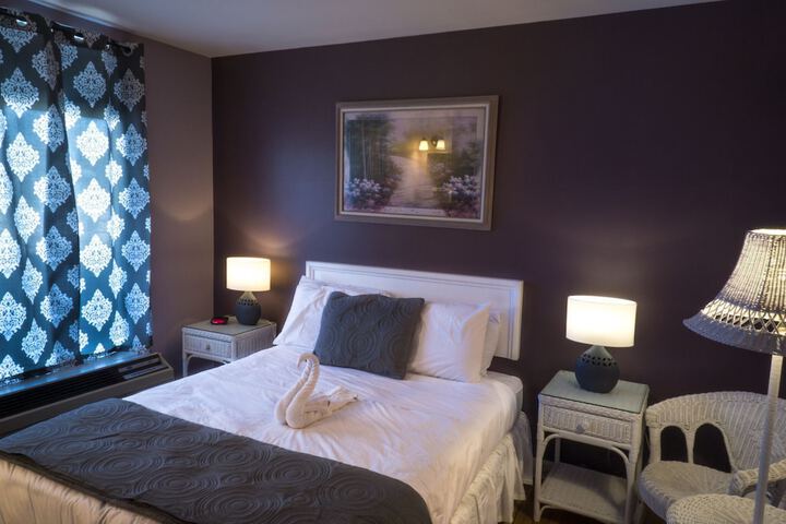 Room 44 of 54