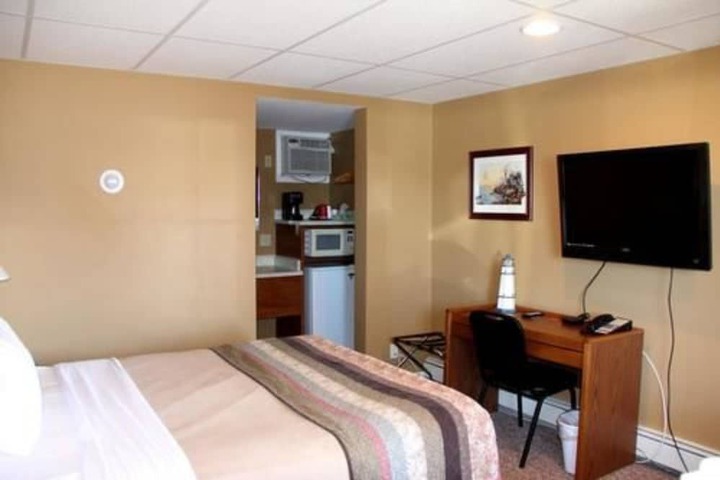Room 30 of 40