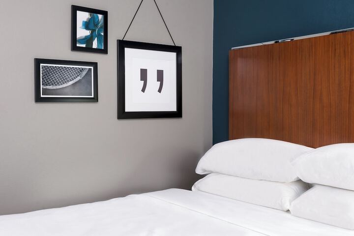 Room 7 of 24