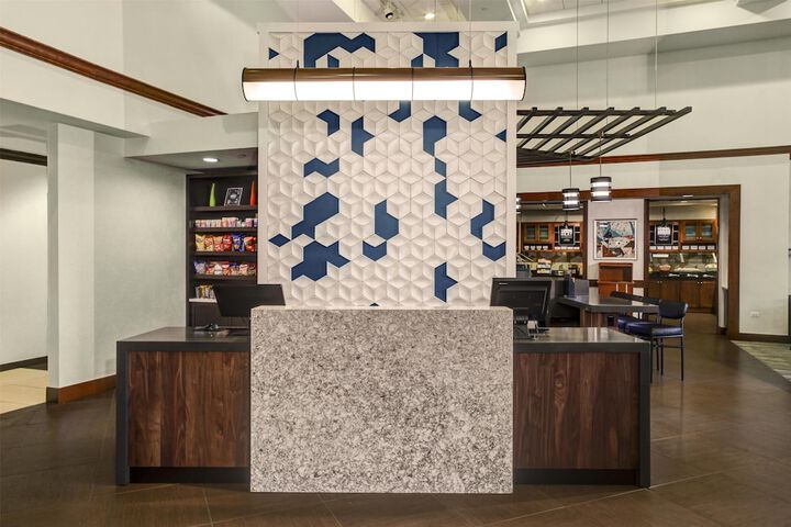 Hyatt Place Detroit / Livonia