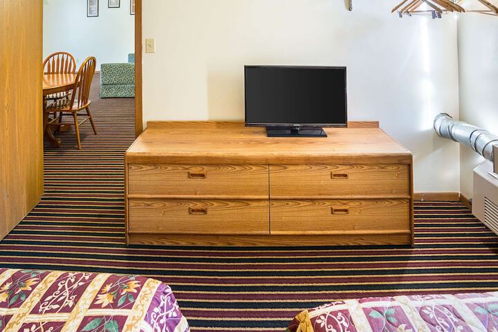 Room 9 of 44