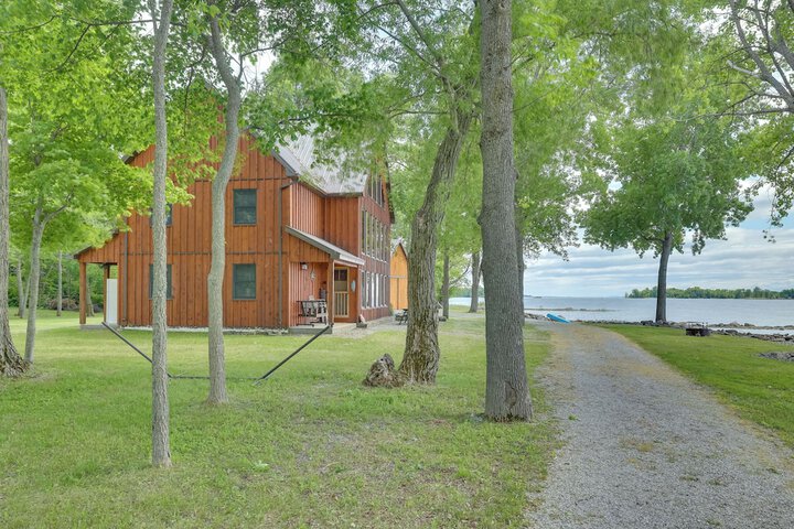 Lake Champlain Vacation Rental With Boat Dock!