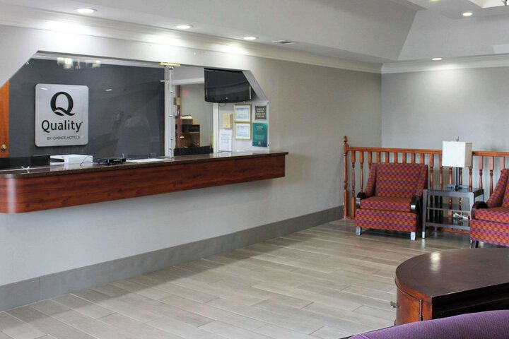 Hotel Interior 8 of 32