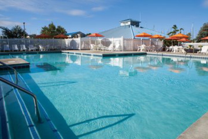 Pool 15 of 176