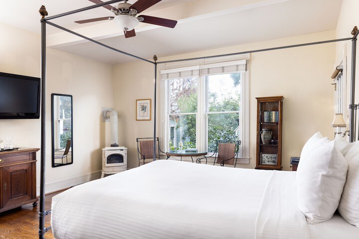 Centrella Hotel a Kirkwood Collection Hotel