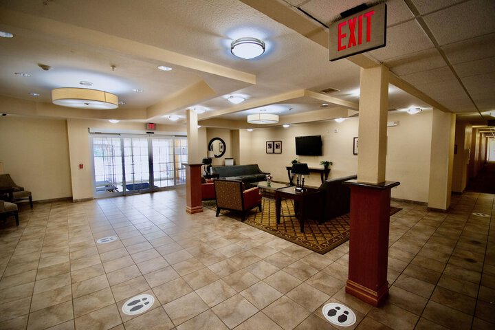 Hotel Interior 15 of 36