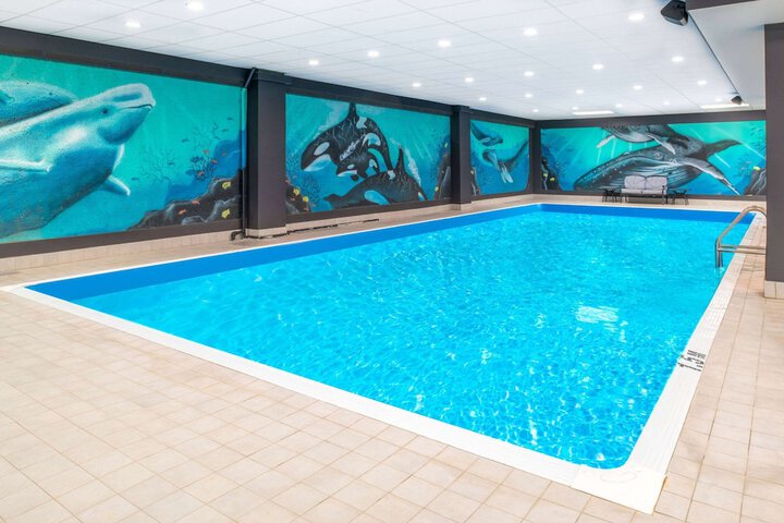 Pool 2 of 37