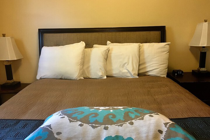 Room 96 of 187