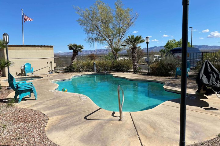 Pool 26 of 135