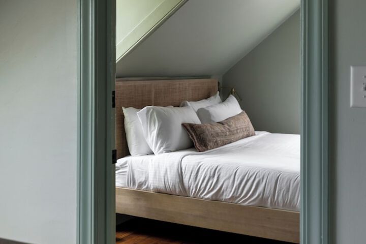 Room 280 of 292