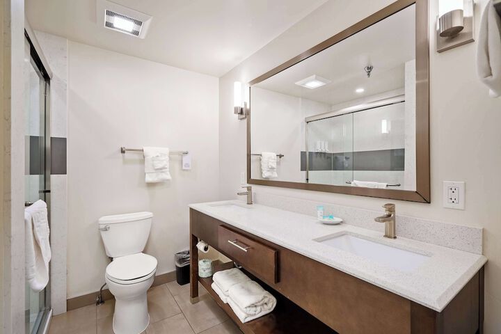 Room 20 of 27