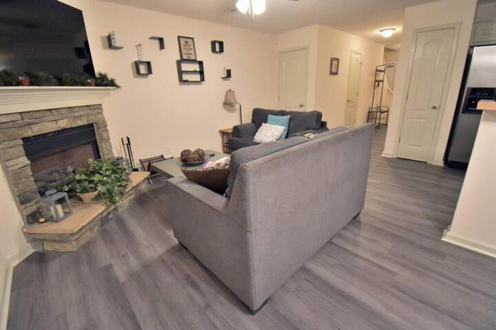 Cozy Renovated Winder Townhouse Traveller Awards 2025 Winner