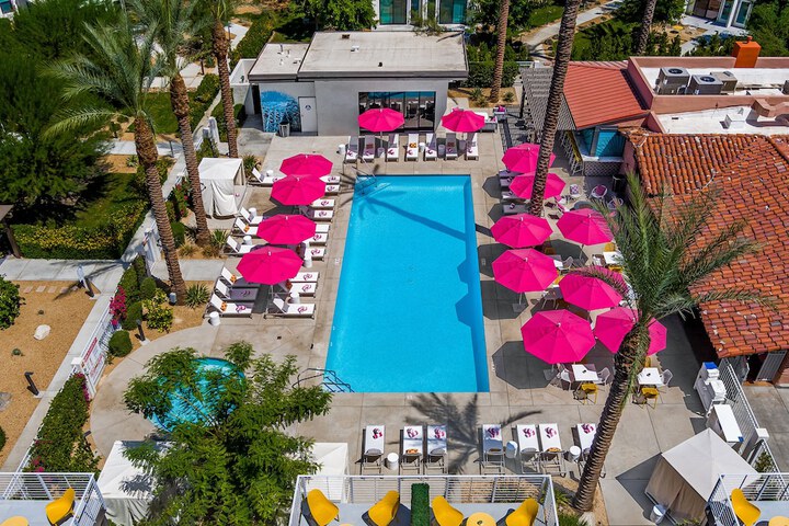Pool 12 of 61