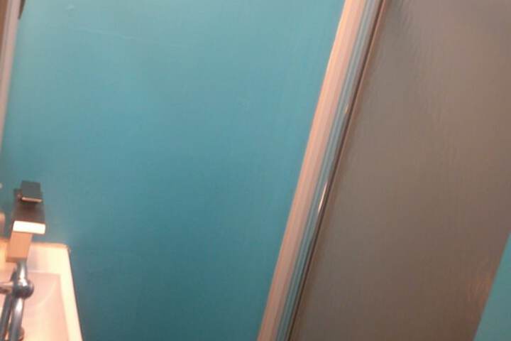 Room 47 of 154