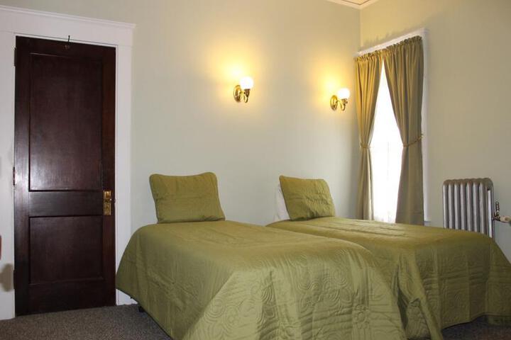 HERBERT GRAND HOTEL