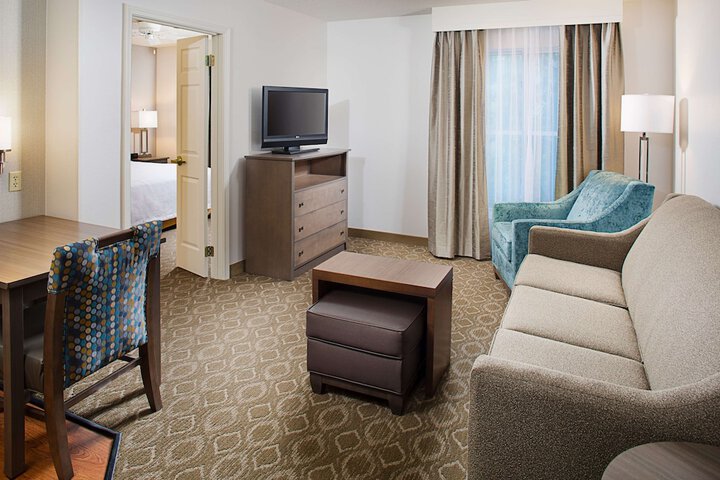 Room 13 of 26