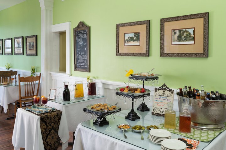 Dining 131 of 158