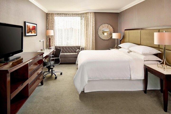 Room 29 of 93