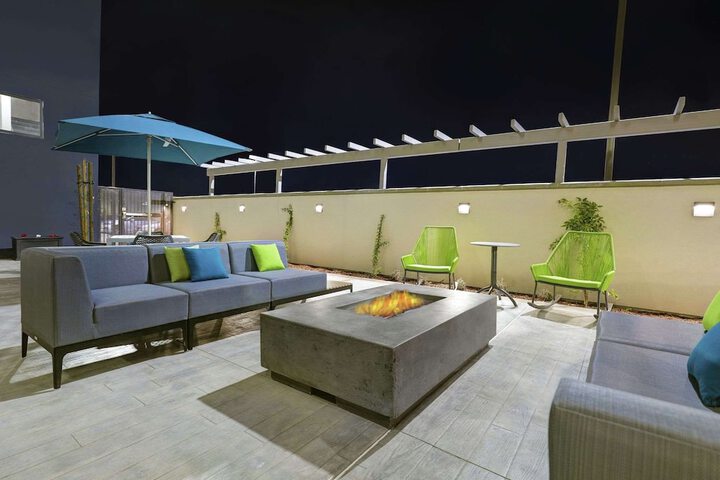 Terrace/Patio 39 of 41