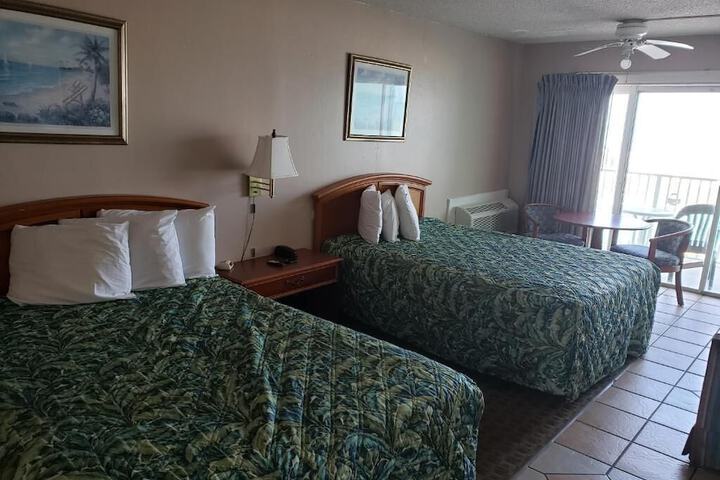 Room 19 of 49