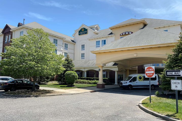 Hotel 4 of 39