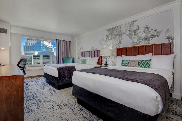 Room 42 of 66