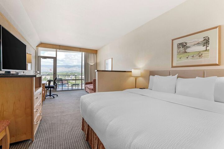Best Western Plus Kelowna Hotel & Suites